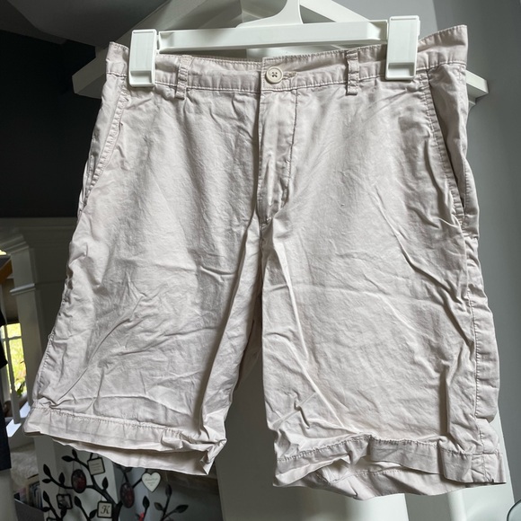EUC H&M men’s shorts waist size 30R in light tan - Picture 1 of 6